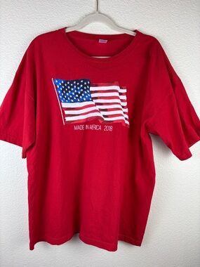 Men's XL Red American Flag Graphic Tee Made in USA Patriotic 4th